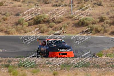 media/Jun-01-2025-CalClub SCCA (Sun) [[eae223c5dd]]/Group 2/Race 2/